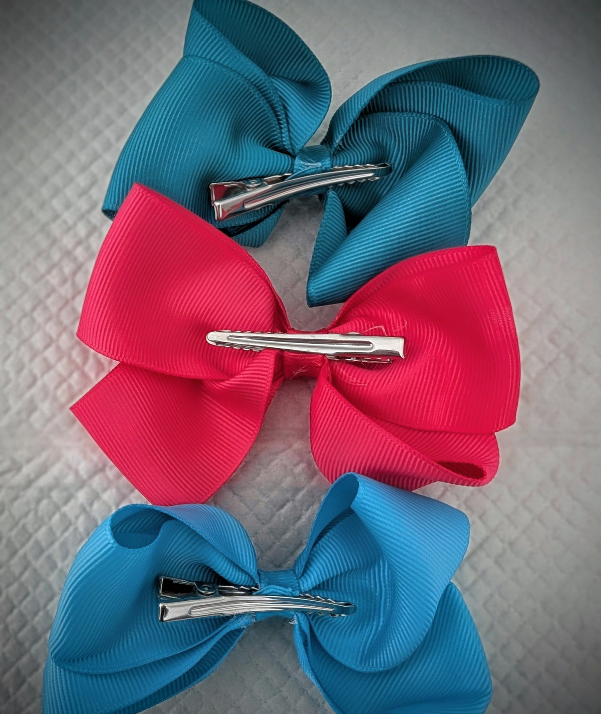 Solid Multi-Color Butterfly Hairbows (Medium 3-Pack)